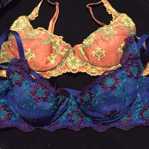 SOLD OUT❗️Fredrick's of Hollywood water bras